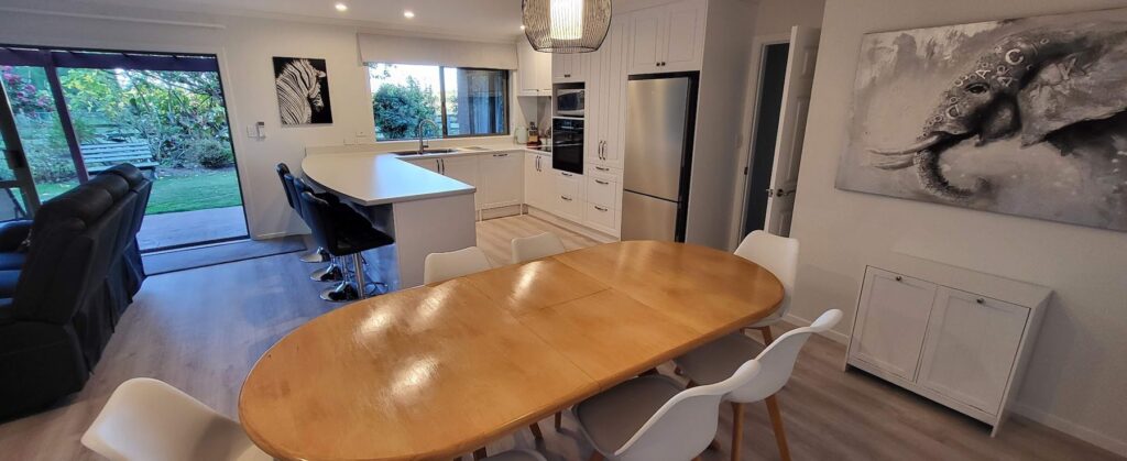 Cottage dining table
