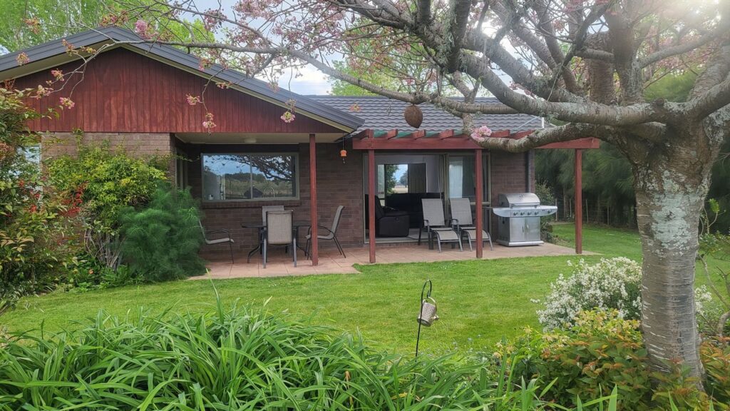 Dewdrop Cottage and its garden